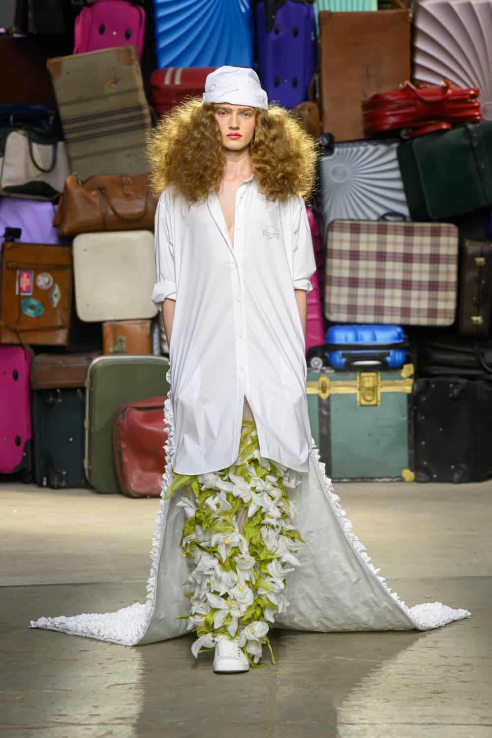 57_Moschino-Men-SS25-Resort-25.jpg